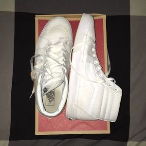 True White SK8-HI Vans